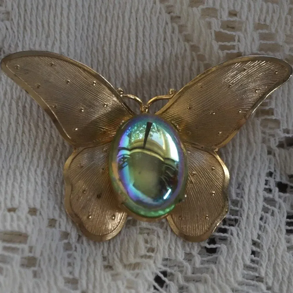 Vintage iridescent aurora